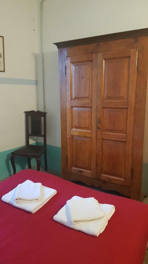 B&B Il Gatto Nero Castelveccana Ngoại thất bức ảnh